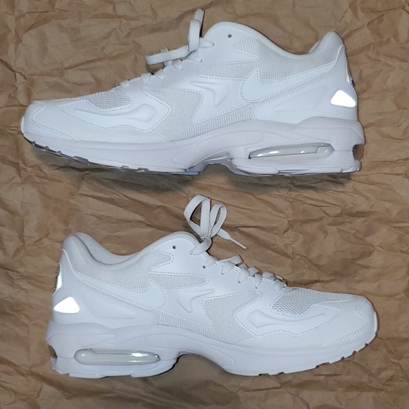 Air Max 2 Light - Picture 2 of 6